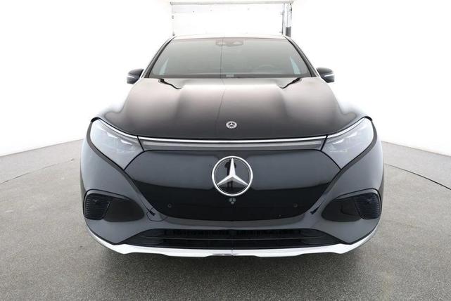 Photo of 2023 Obsidian Black Metallic Mercedes-Benz EQS 450