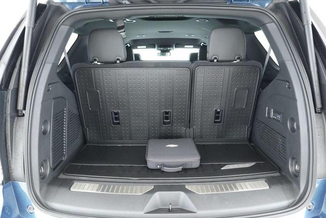 Photo of 2025 Lakeshore Blue Metallic Chevrolet Tahoe