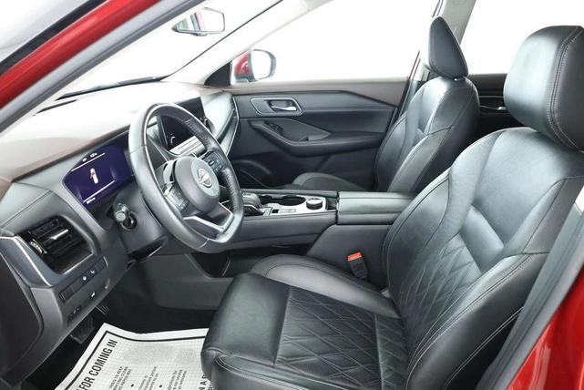 Photo of 2022 Scarlet Ember Tintcoat Nissan Rogue