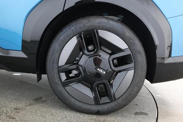 Photo of 2024 Ocean Blue Kia EV9