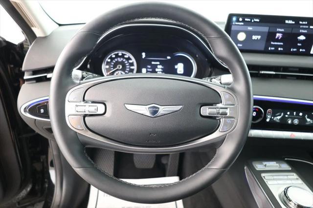 Photo of 2024 Vik Black Genesis GV70