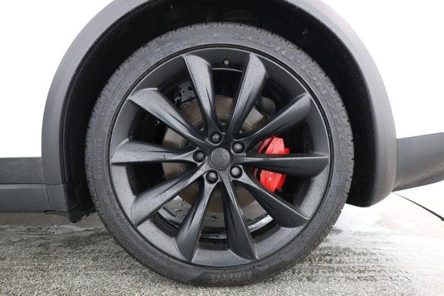Photo of 2020 Pearl White Multi-Coat Tesla Model X