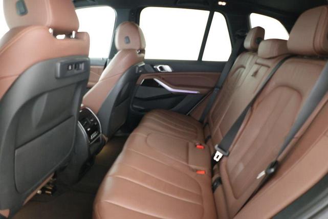Photo of 2021 Alpine White BMW X5 PHEV