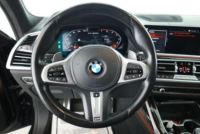 Photo of 2021 Carbon Black Metallic BMW X7