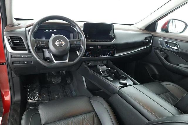 Photo of 2022 Scarlet Ember Tintcoat Nissan Rogue