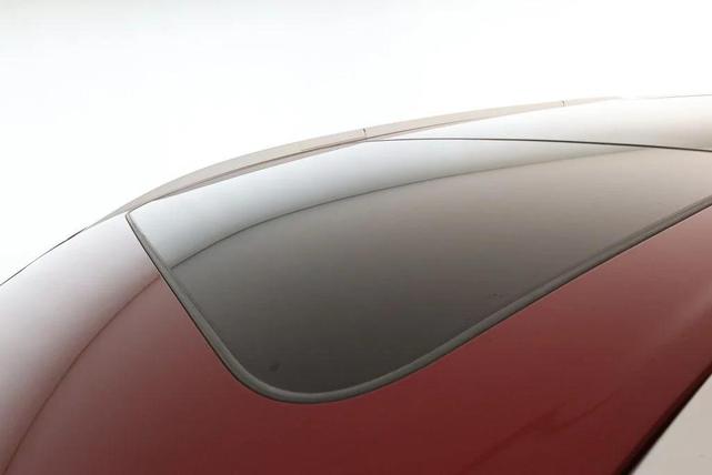 Photo of 2022 Scarlet Ember Tintcoat Nissan Rogue