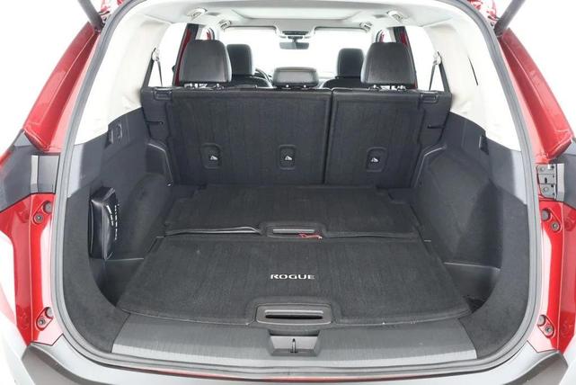 Photo of 2022 Scarlet Ember Tintcoat Nissan Rogue