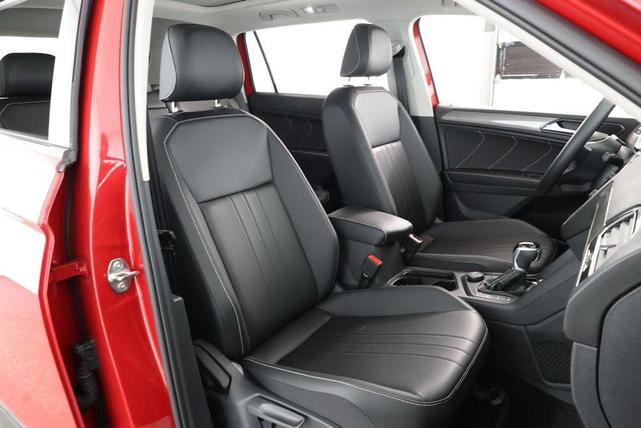 Photo of 2024 Kings Red Metallic Volkswagen Tiguan