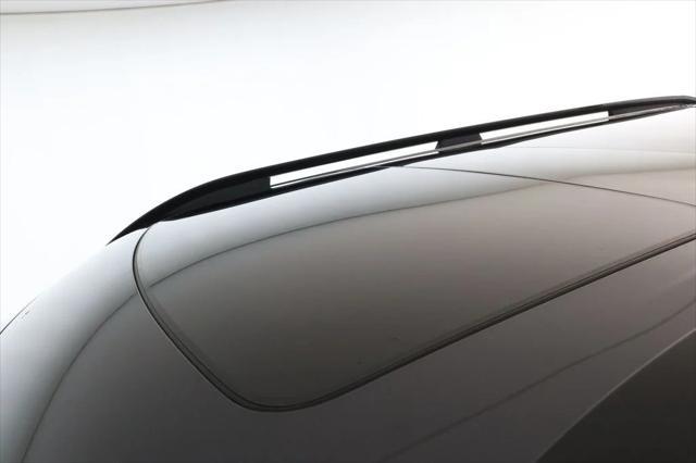 Photo of 2025 Panthera Metal Kia EV9
