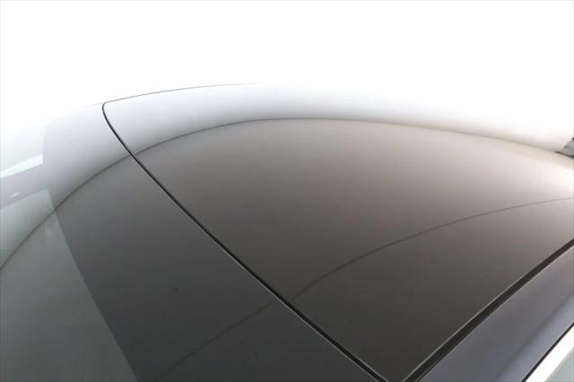 Photo of 2019 Midnight Silver Metallic Tesla Model 3