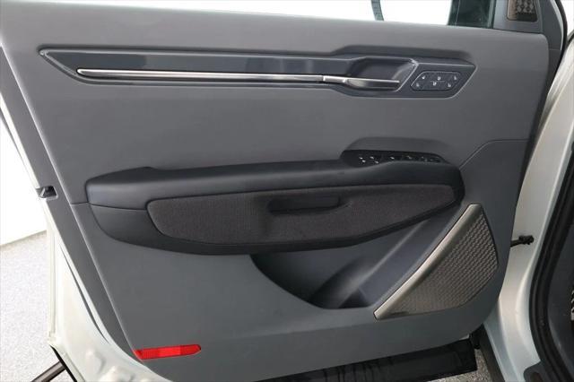 Photo of 2024 Ivory Silver Matte Kia EV9
