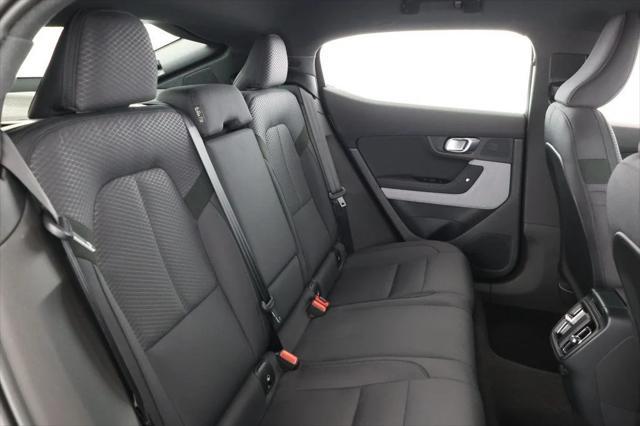 Photo of 2022 Snow Polestar 2