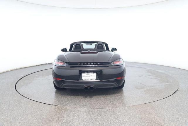 Photo of 2017 Black Porsche 718 Boxster