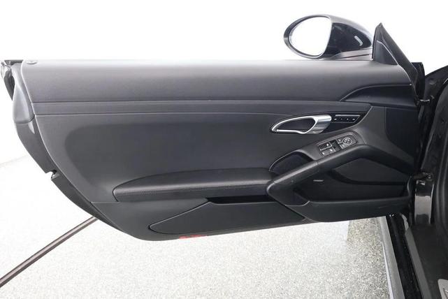Photo of 2017 Black Porsche 718 Boxster