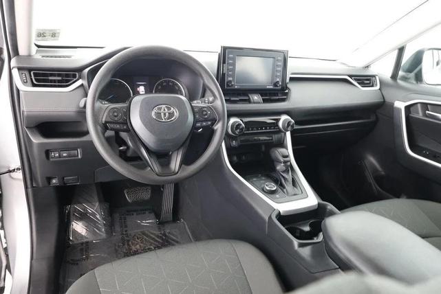 Photo of 2021 Silver Sky Metallic/Midnight Black Metallic Toyota RAV4 Hybrid