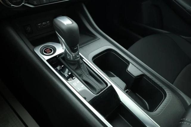 Photo of 2025 Gun Metallic Nissan Sentra