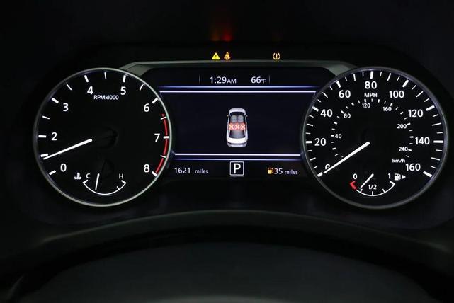 Photo of 2025 Gun Metallic Nissan Sentra