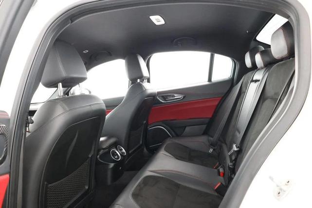 Photo of 2019 Trofeo White Tri-Coat Alfa Romeo Giulia