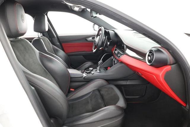 Photo of 2019 Trofeo White Tri-Coat Alfa Romeo Giulia