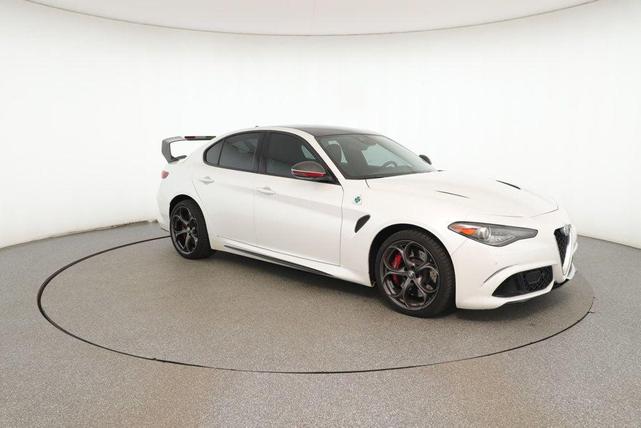 Photo of 2019 Trofeo White Tri-Coat Alfa Romeo Giulia
