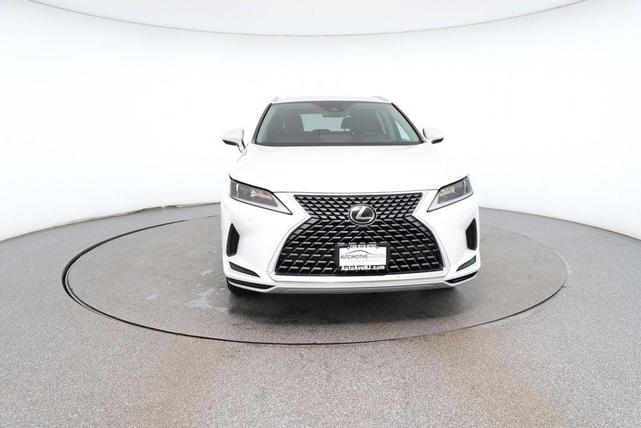 Photo of 2022 Eminent White Pearl Lexus RX 350