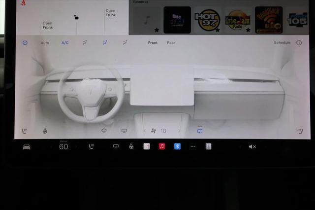 Photo of 2021 Pearl White Multi-Coat Tesla Model Y