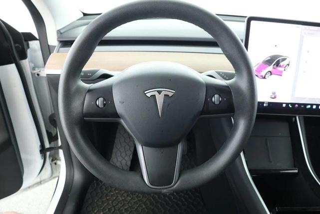 Photo of 2021 Pearl White Multi-Coat Tesla Model Y