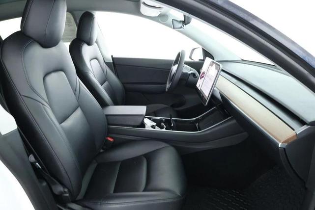 Photo of 2021 Pearl White Multi-Coat Tesla Model Y