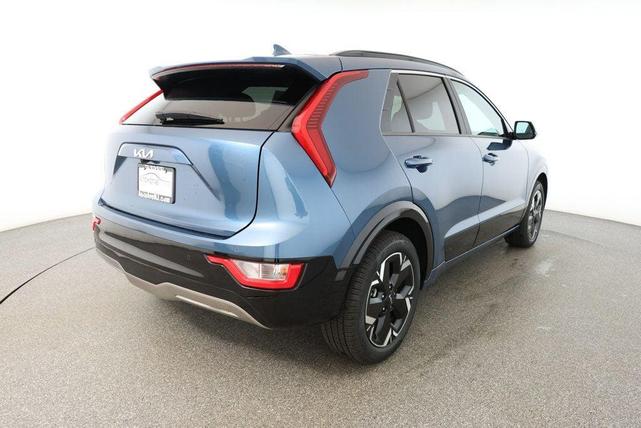 Photo of 2024 Mineral Blue Kia Niro EV