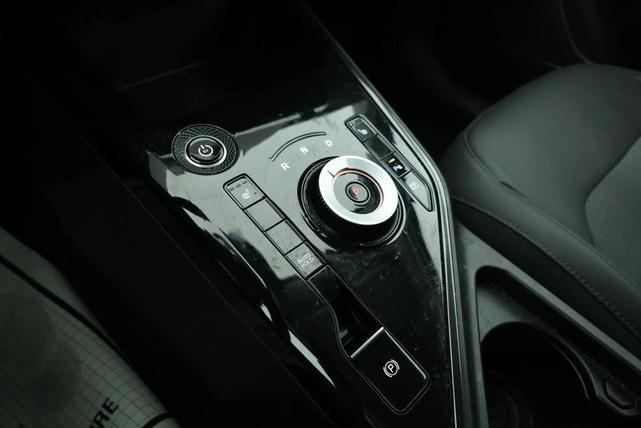 Photo of 2024 Mineral Blue Kia Niro EV