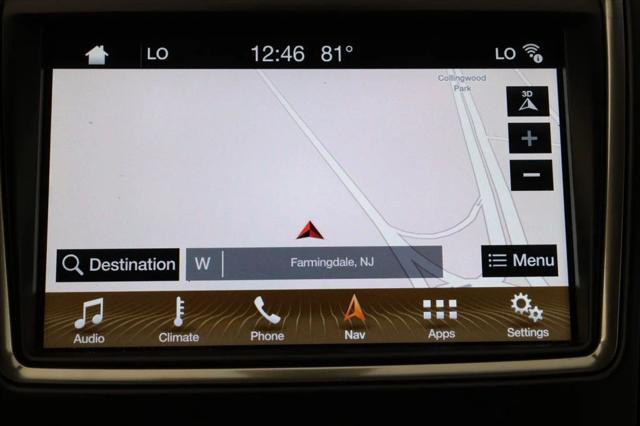Photo of 2016 White Platinum Tri-Coat Lincoln MKX