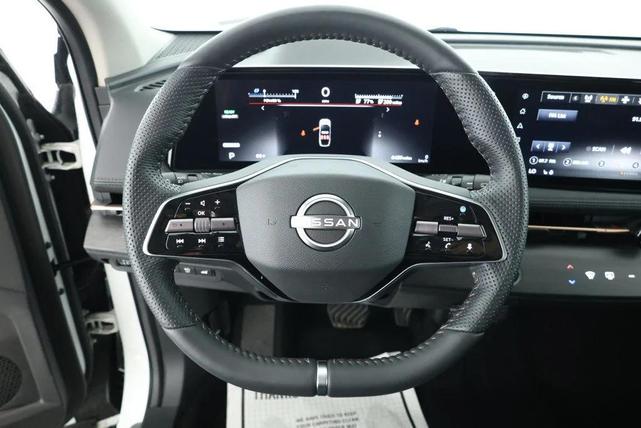 Photo of 2024 Everest White Pearl Tricoat Nissan ARIYA