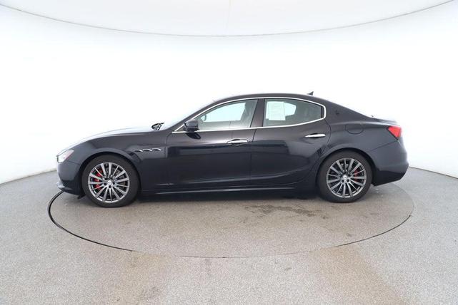 Photo of 2022 Nero Ribelle Metallic Maserati Ghibli