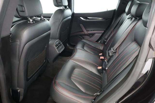 Photo of 2022 Nero Ribelle Metallic Maserati Ghibli