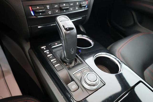 Photo of 2022 Nero Ribelle Metallic Maserati Ghibli