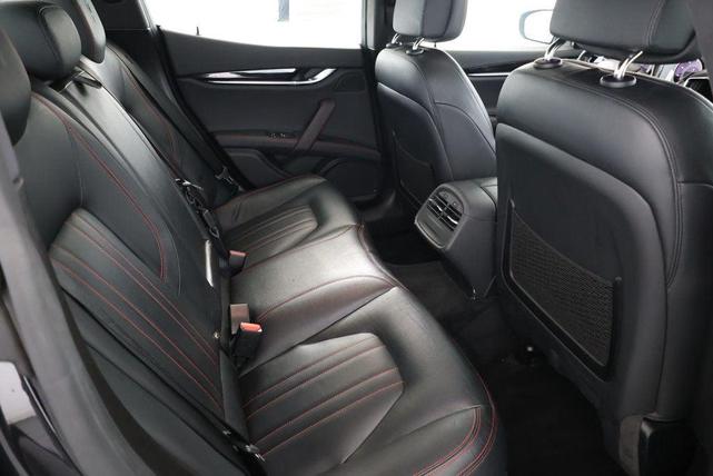 Photo of 2022 Nero Ribelle Metallic Maserati Ghibli