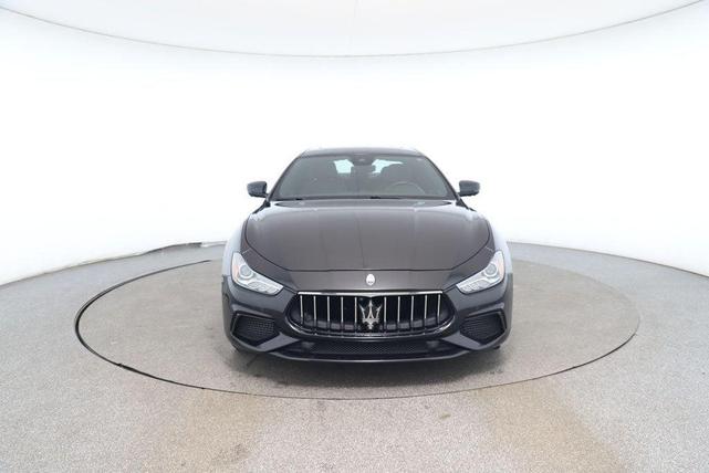 Photo of 2022 Nero Ribelle Metallic Maserati Ghibli