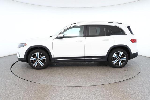 Photo of 2023 Polar White Mercedes-Benz EQB 350