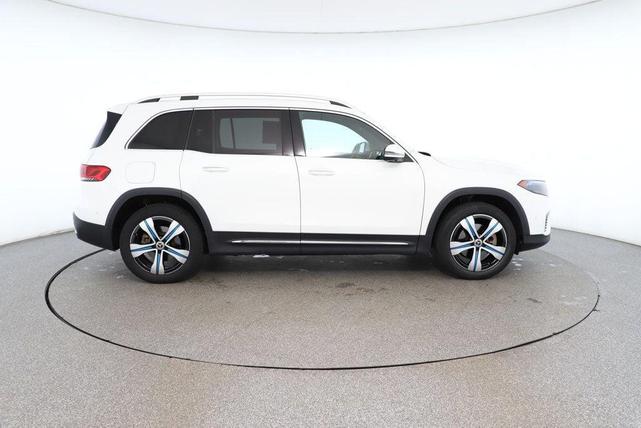 Photo of 2023 Polar White Mercedes-Benz EQB 350