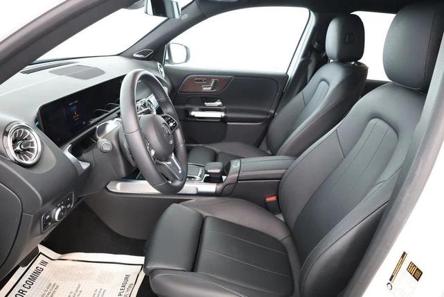 Photo of 2023 Polar White Mercedes-Benz EQB 350