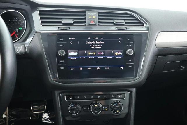 Photo of 2020 Deep Black Pearl Volkswagen Tiguan