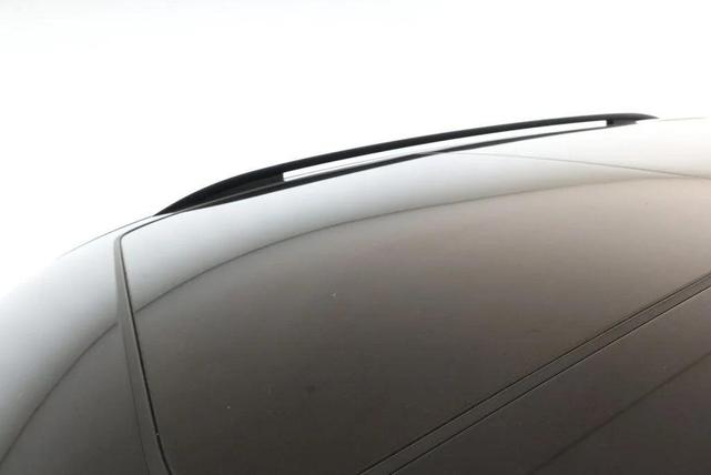 Photo of 2020 Deep Black Pearl Volkswagen Tiguan