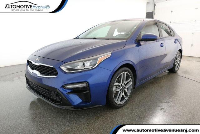 Photo of 2019 Deep Sea Blue Kia Forte