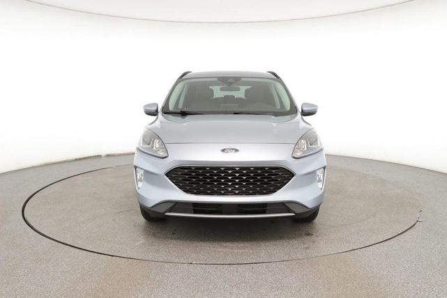 Photo of 2022 Iced Blue Silver Metallic Ford Escape