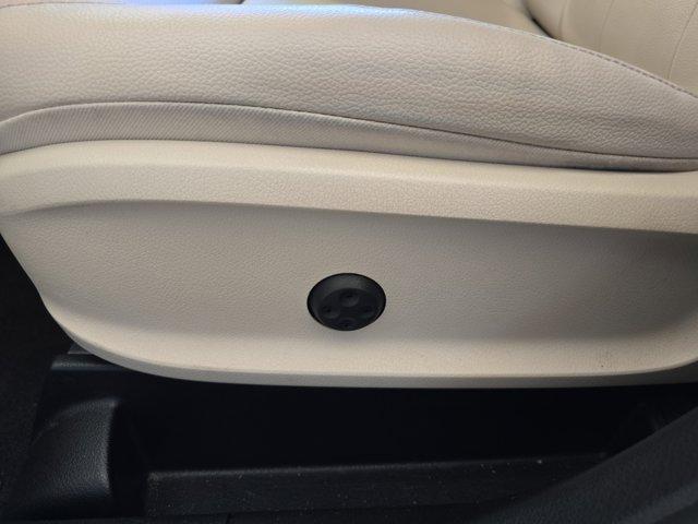 Photo of 2021  Mercedes-Benz GLB 250