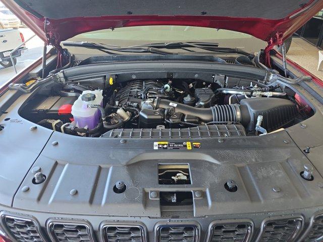 Photo of 2025 Velvet Red Pearlcoat Jeep Grand Cherokee L