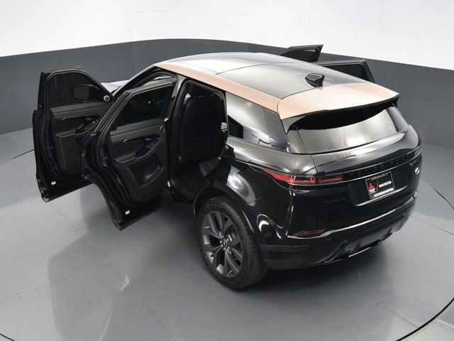 Photo of 2022 Santorini Black Metallic Land Rover Range Rover Evoque