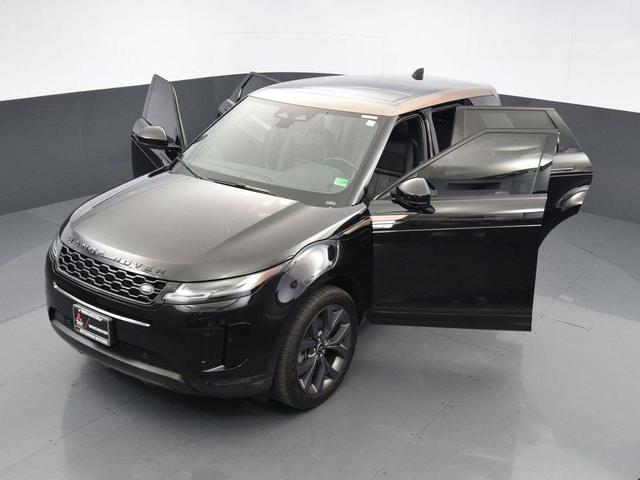 Photo of 2022 Santorini Black Metallic Land Rover Range Rover Evoque
