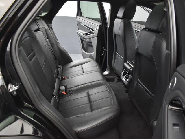 Photo of 2022 Santorini Black Metallic Land Rover Range Rover Evoque