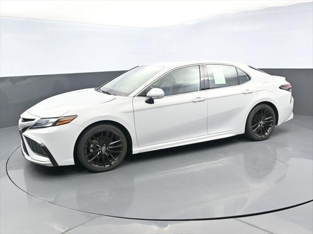 Photo of 2023 Gray Toyota Camry